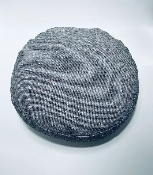 Coussin de yoga unique upcylcing - Zafu - gris chiné- accessoires de yoga- pouf -zafu - my-prana