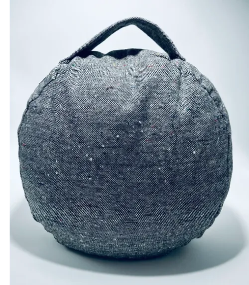 Coussin de yoga unique upcylcing - Zafu - gris chiné- accessoires de yoga- pouf -zafu - my-prana